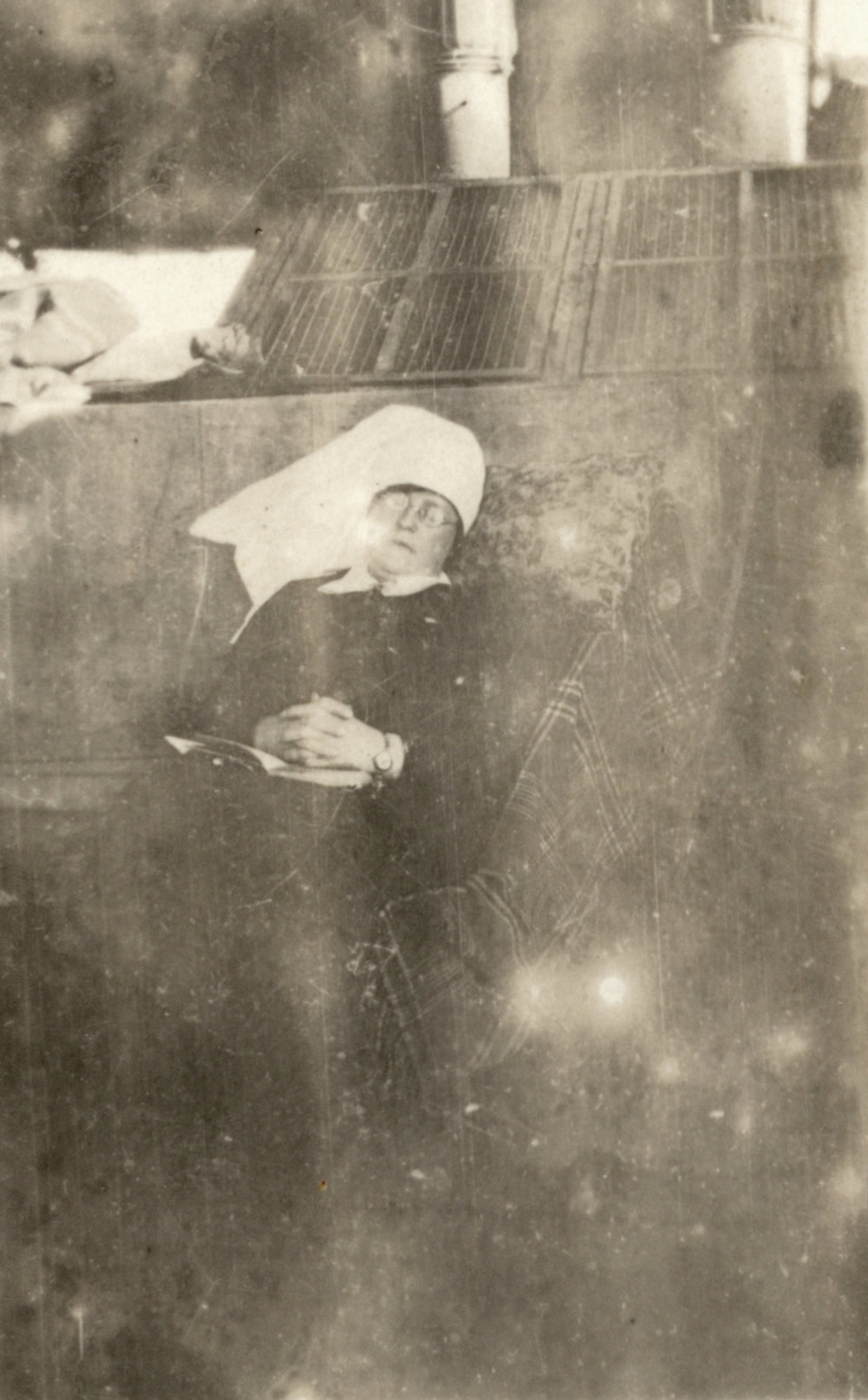 Photo from page 92 of album WWI Photograph Album- England, Egypt, Gallipoli and Western Front.