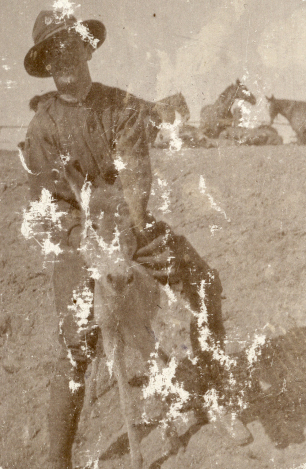 Photo from page 20 of album WWI Photograph Album- Egypt, Gallipoli and Western Front