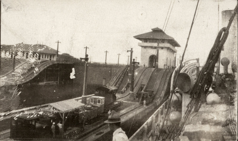 Photo from page 78 of album WWI Photograph Album- Egypt, Gallipoli and Western Front