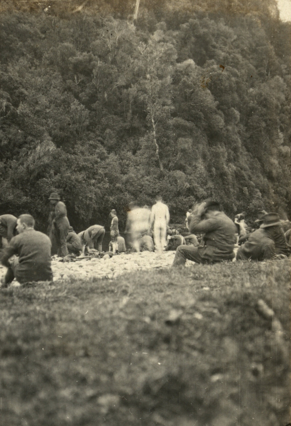 Photo from page 04 of album WWI Photograph Album- Egypt, England &amp; Western Front