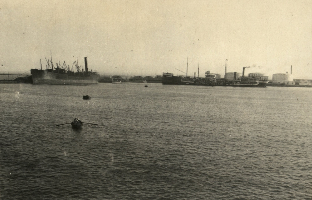 Photo from page 08 of album WWI Photograph Album- Egypt, England &amp; Western Front