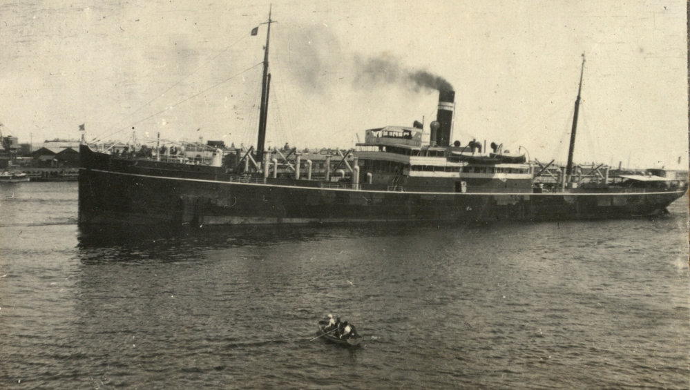 Photo from page 08 of album WWI Photograph Album- Egypt, England &amp; Western Front