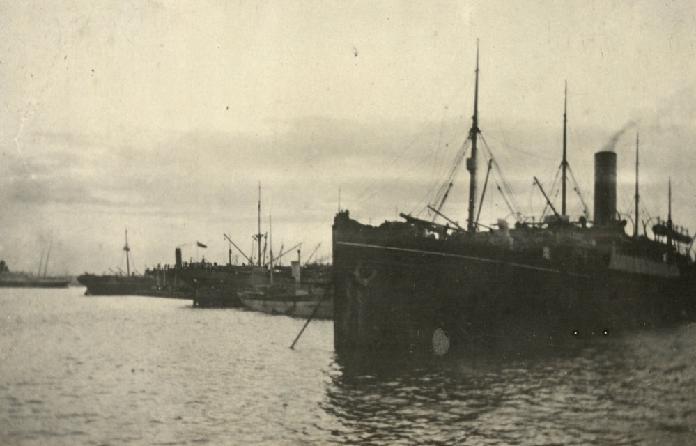 Photo from page 17 of album WWI Photograph Album- Egypt, England &amp; Western Front