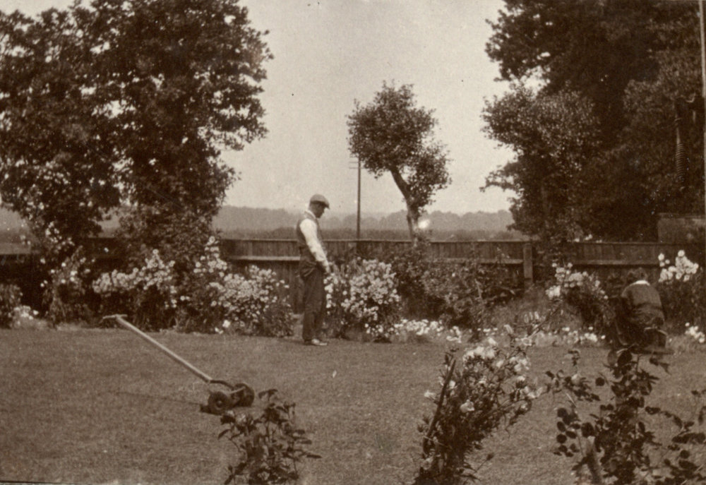 Photo from page 20 of album WWI Photograph Album- Egypt, England &amp; Western Front