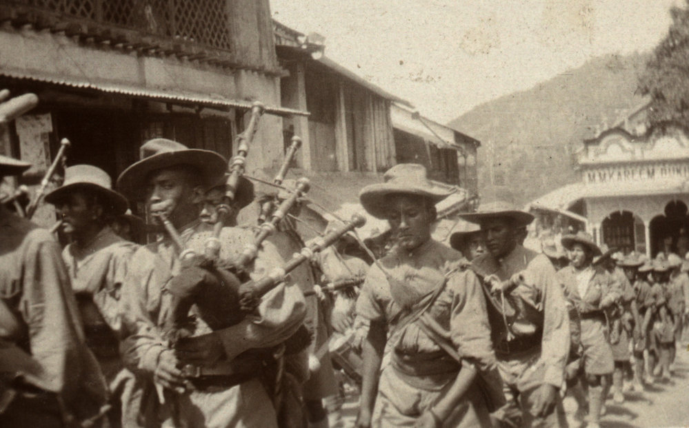 Photo from page 04 of album WWI Photograph Album- Mesopotamia, India &amp; Iraq