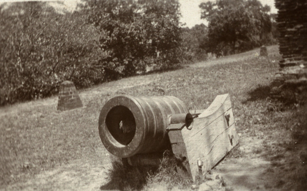 Photo from page 05 of album WWI Photograph Album- Mesopotamia, India &amp; Iraq