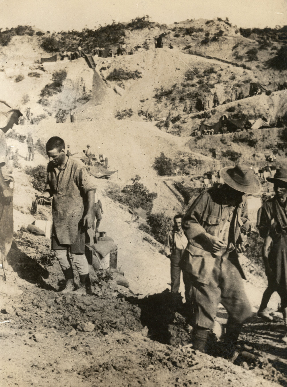 Photo from page 13 of album WWI Photograph Album- Egypt, Gallipoli, Palestine, France &amp; England