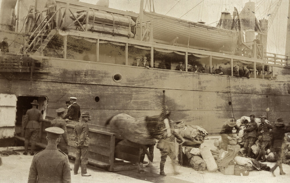 Photo from page 04 of album WWI Photograph Album- Egypt and Gallipoli