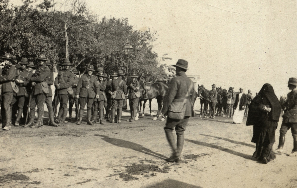 Photo from page 09 of album Photograph Album- France, Belgium and England