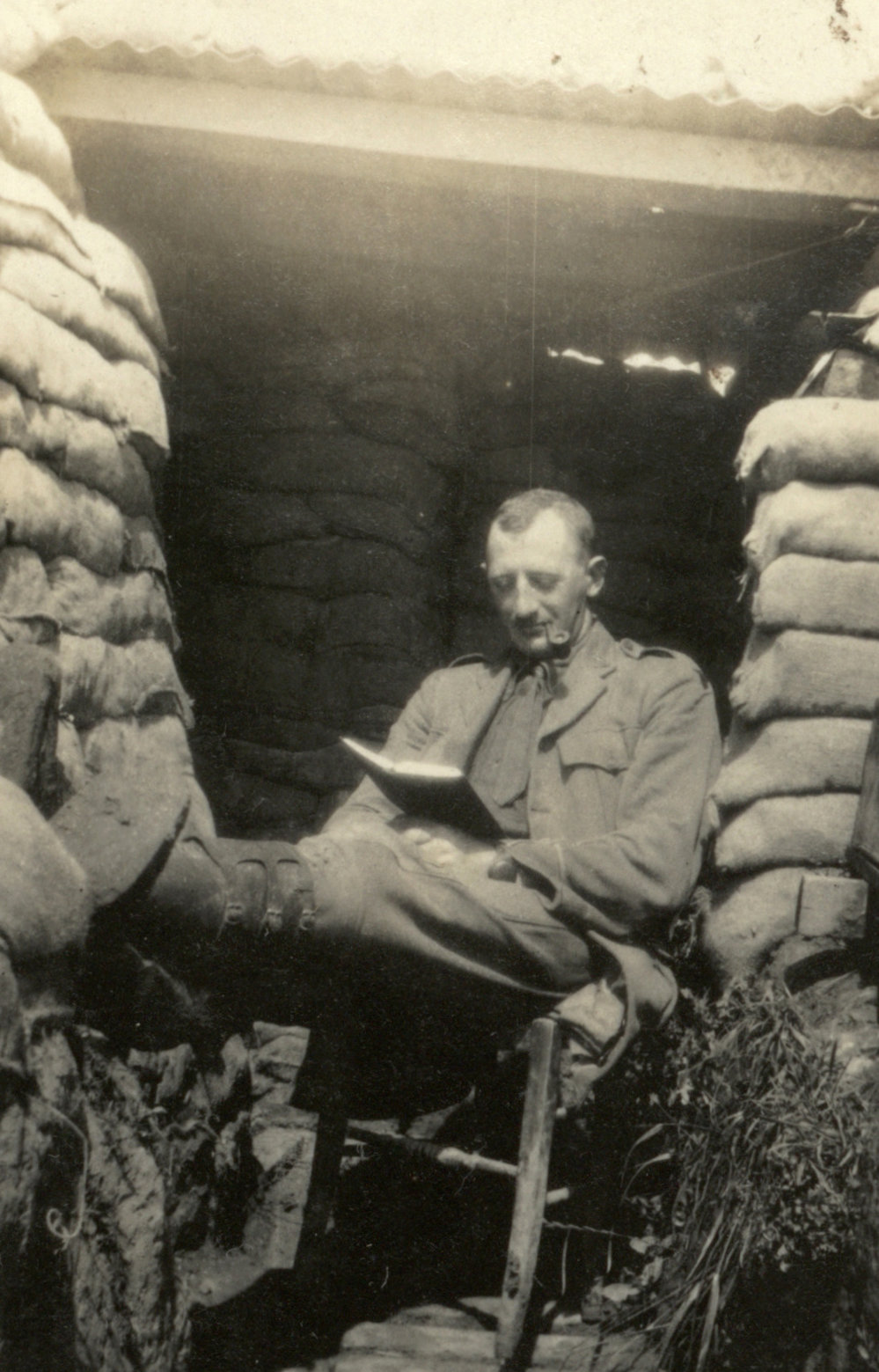 Photo from page 03 of album WWI Photograph Album- France, Belgium and England