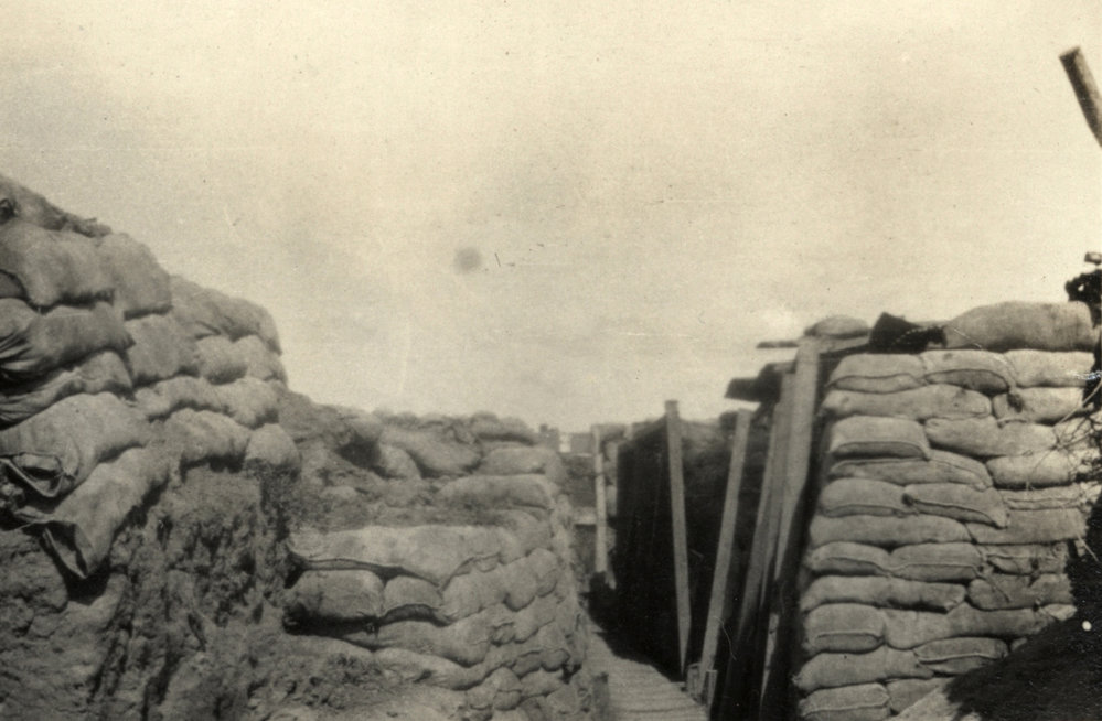 Photo from page 04 of album WWI Photograph Album- France, Belgium and England