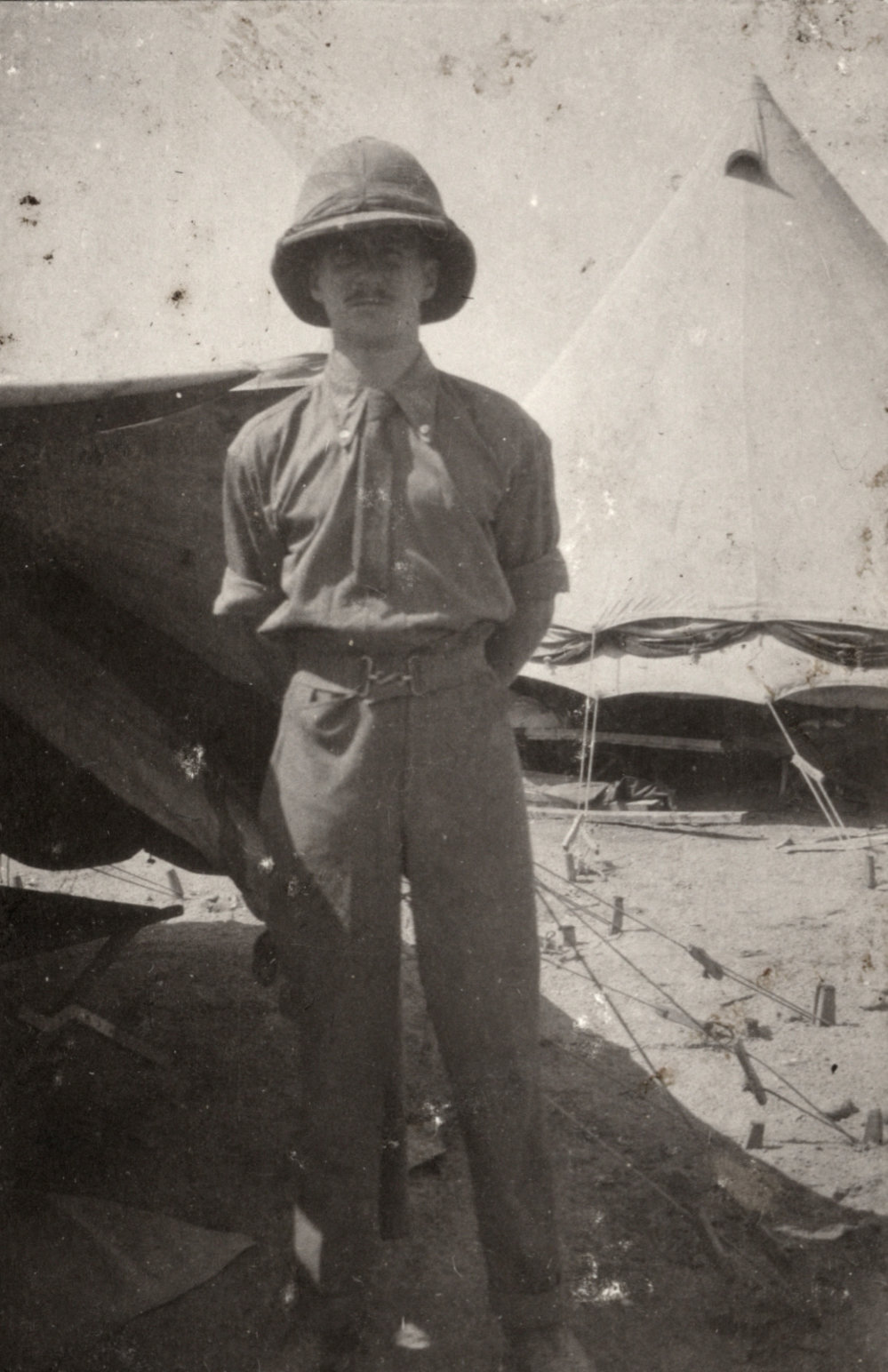 Photo from page 04 of album WWI Photograph Album- Egypt and Gallipoli