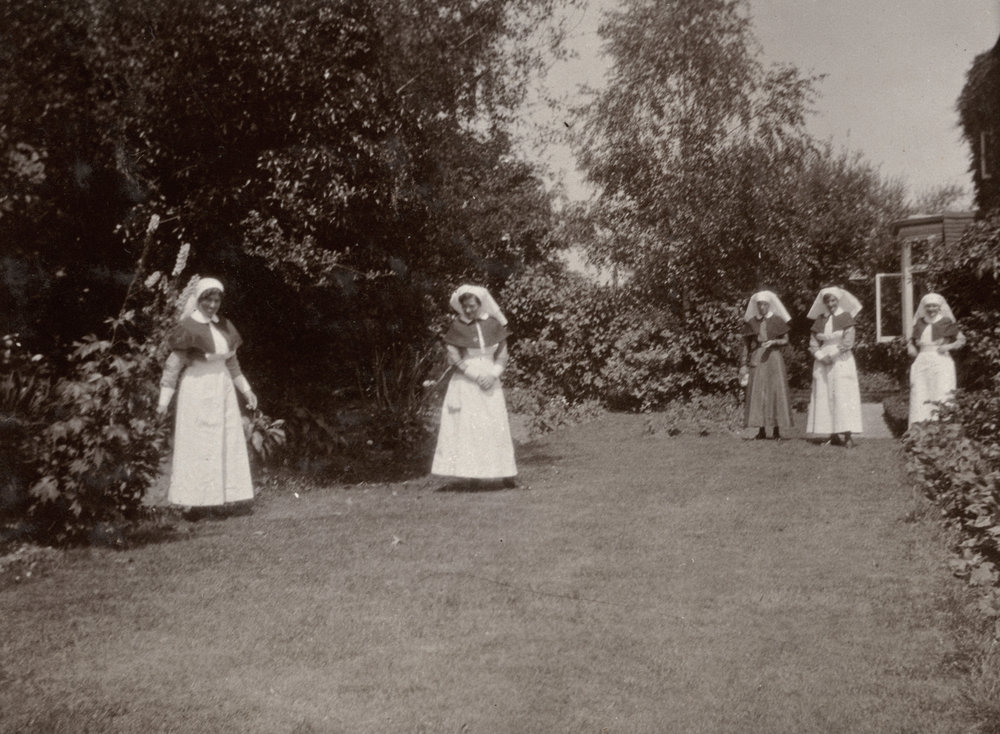 Photo from page 03 of album WWI Photograph Album  - England