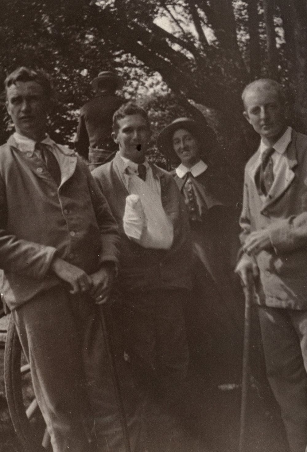 Photo from page 04 of album WWI Photograph Album  - England