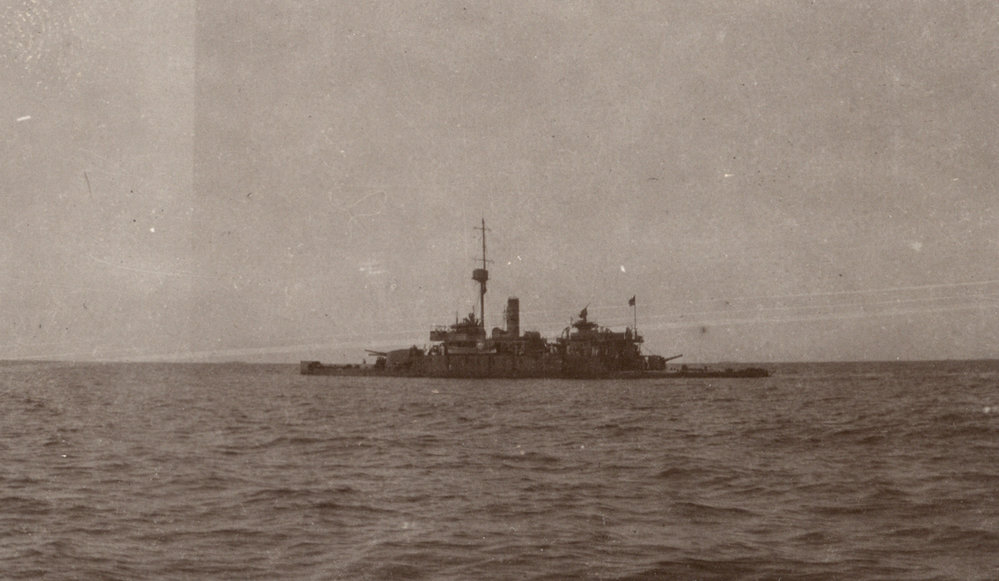 Photo from page 07 of album WWI Photograph Album  - England