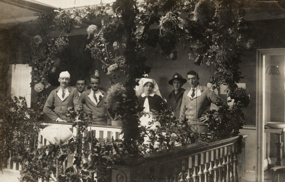 Photo from page 08 of album WWI Photograph Album  - England