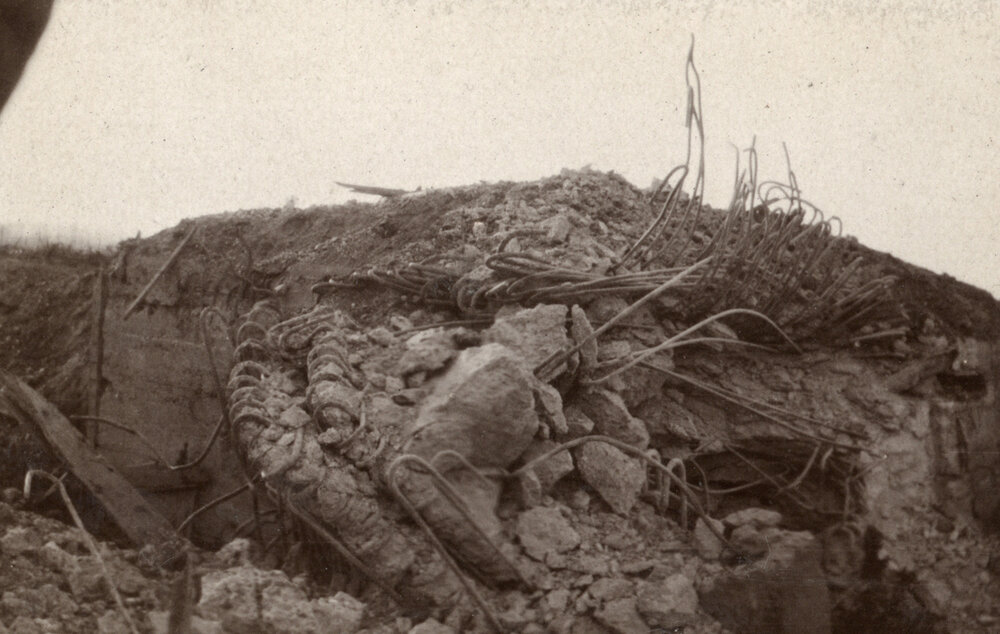 Photo from page 09 of album WWI Photograph Album  - England