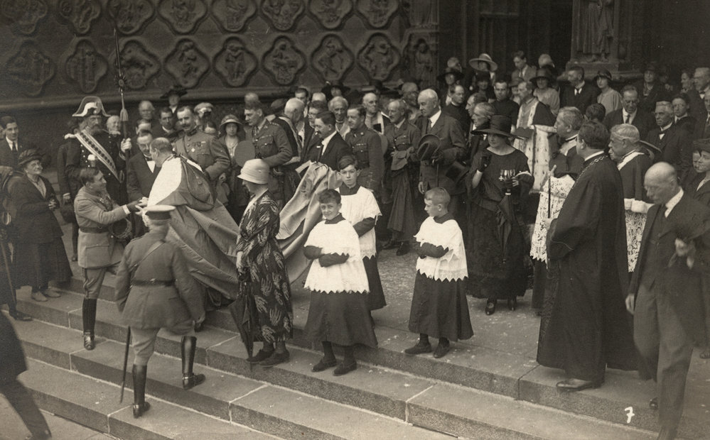 Photo from page 18 of album WWI Photograph Album  - Western Front