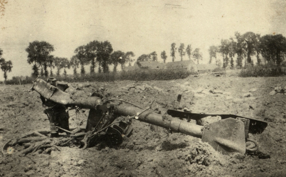 Photo from page 07 of album WWI Photograph Album  - Western Front