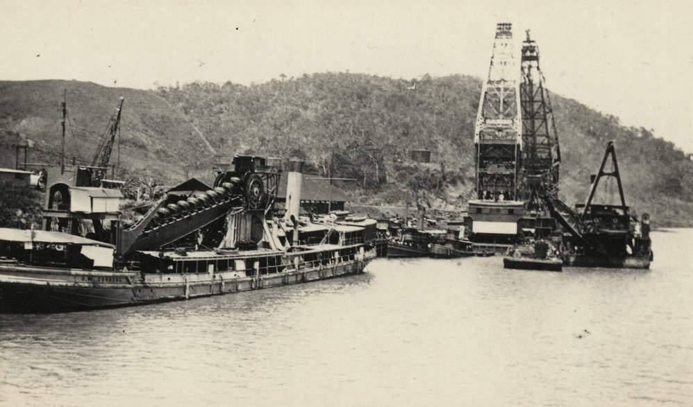 Photo from page 05 of album WWI Photograph Album  - Western Front