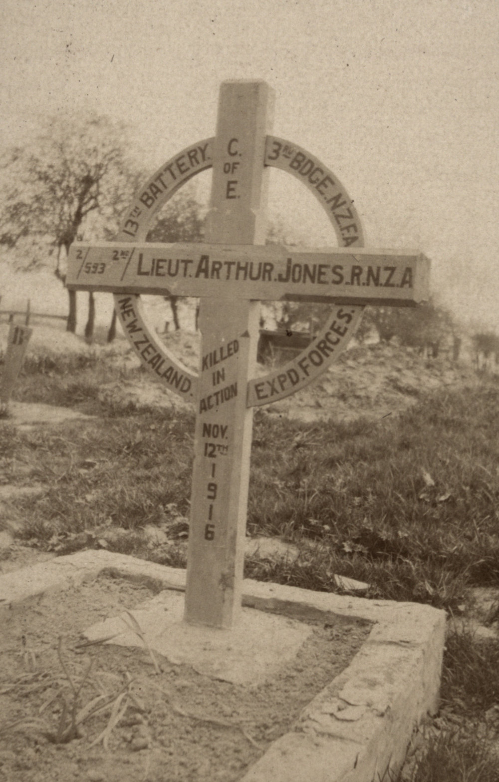 Photo from page 03 of album WWI Photograph Album  - Western Front