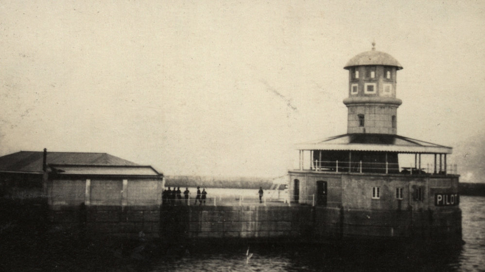 Photo from page 09 of album WWI Photograph Album  - Western Front