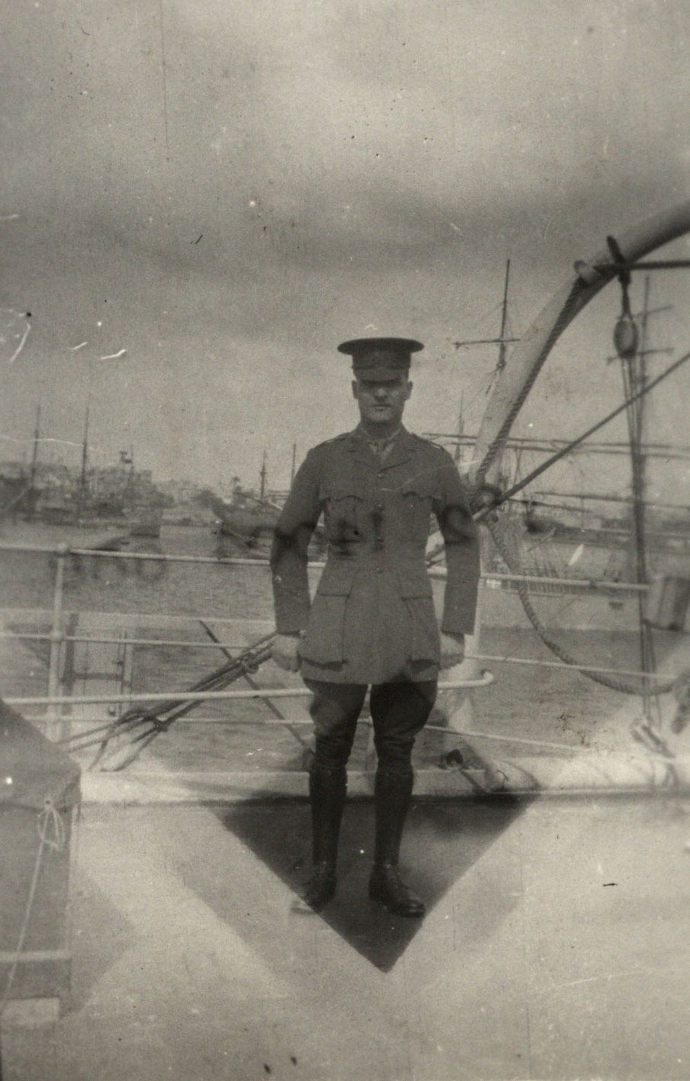 Photo from page 05 of album WWI Photograph Album - Medical Staff &amp; Nurses: Egypt and England