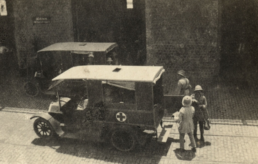 Photo from page 07 of album WWI Photograph Album - Medical Staff &amp; Nurses: Egypt and England