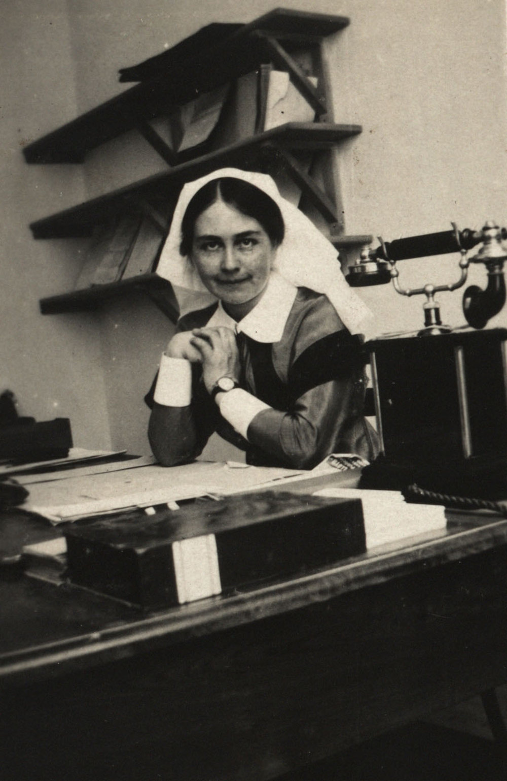 Photo from page 07 of album WWI Photograph Album - Medical Staff &amp; Nurses: Egypt and England