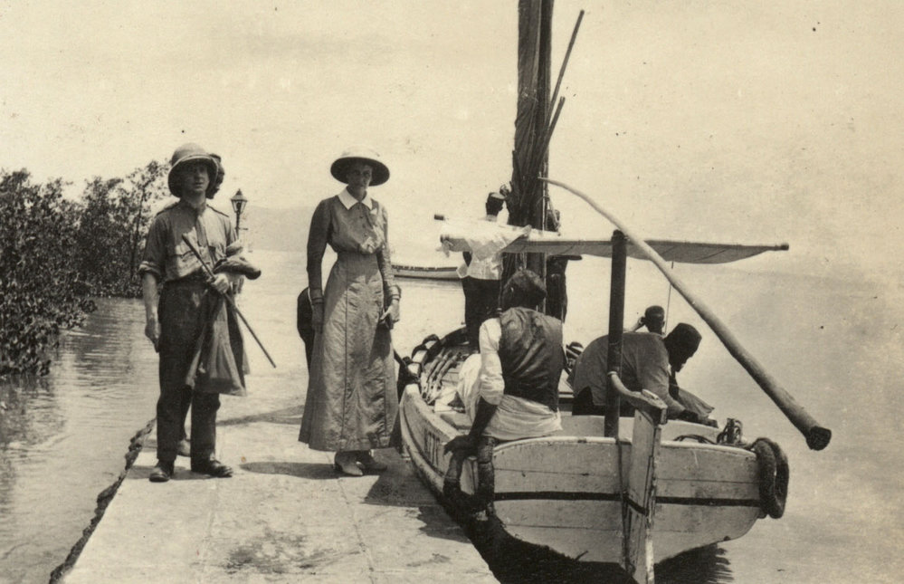 Photo from page 08 of album WWI Photograph Album - Medical Staff &amp; Nurses: Egypt and England