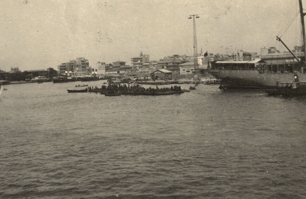 Photo from page 10 of album WWI Photograph Album - Medical Staff &amp; Nurses: Egypt and England