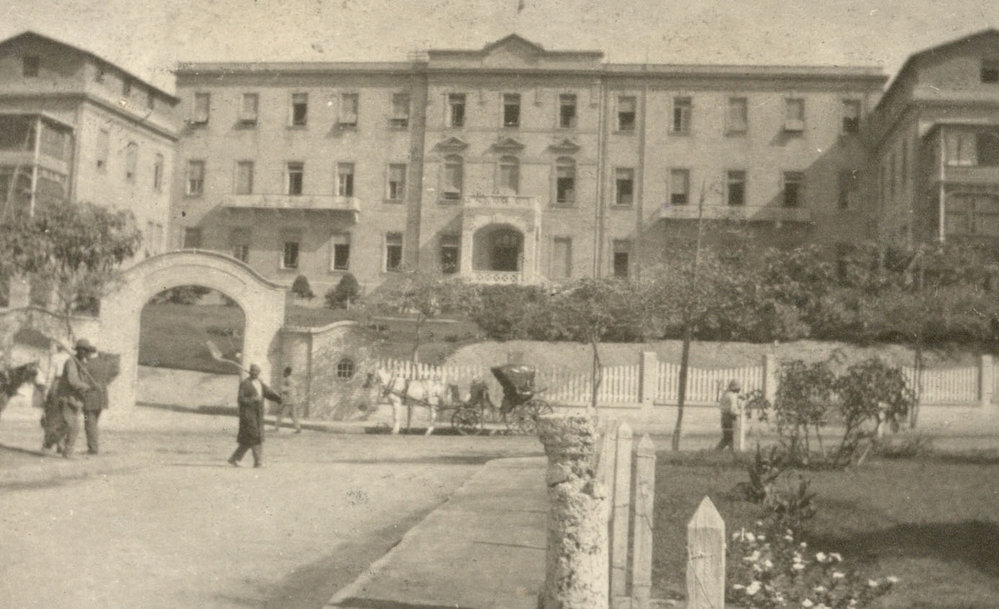 Photo from page 22 of album WWI Photograph Album - Medical Staff &amp; Nurses: Egypt and England