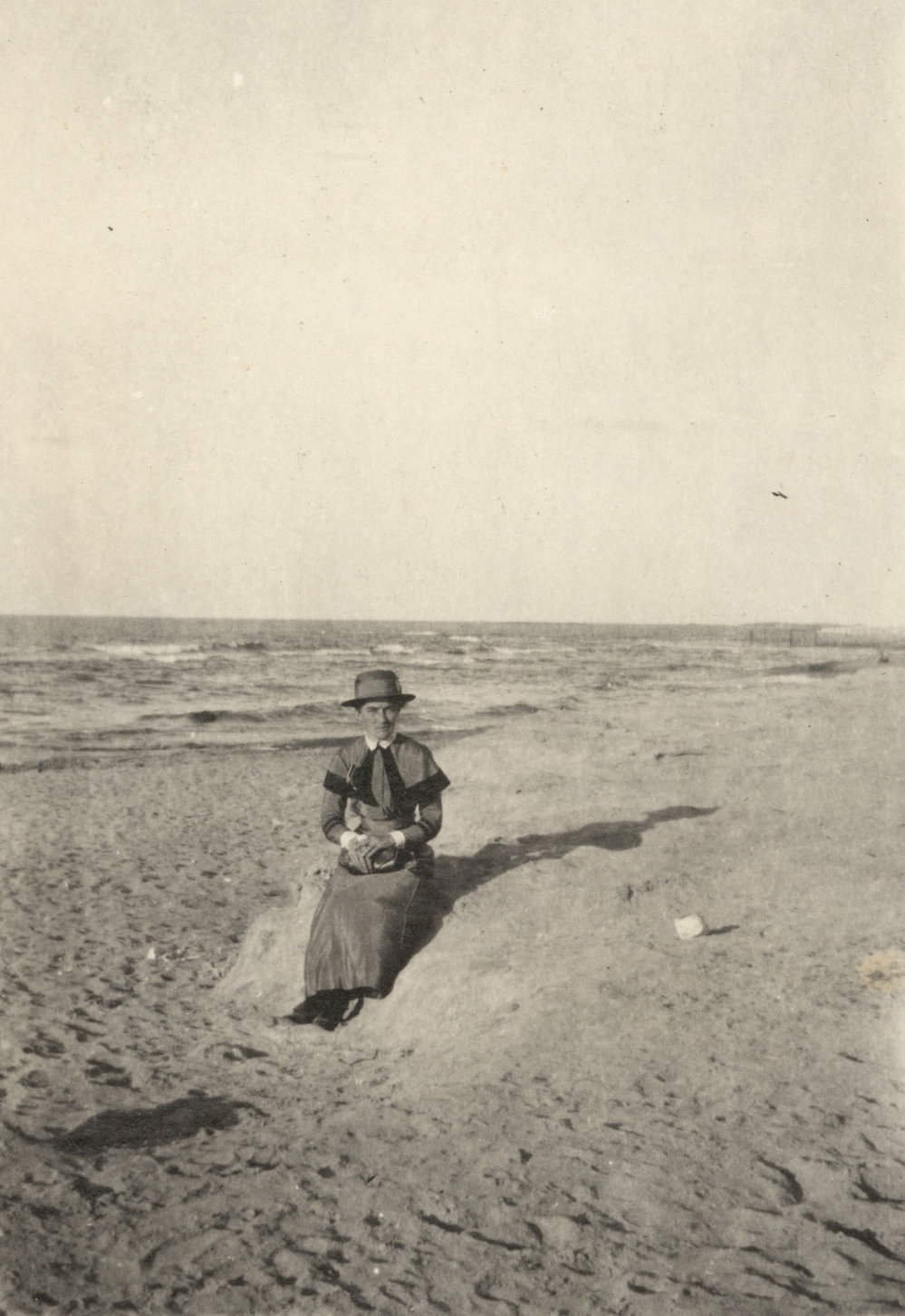 Photo from page 23 of album WWI Photograph Album - Medical Staff &amp; Nurses: Egypt and England