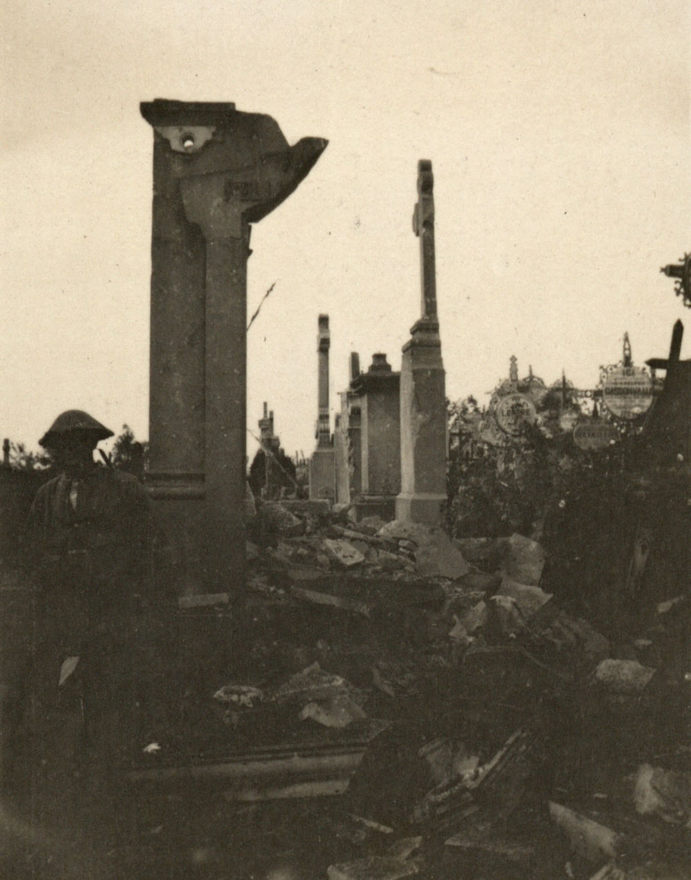 Photo from page 31 of album WWI Photograph Album - Medical Staff &amp; Nurses: Egypt and England
