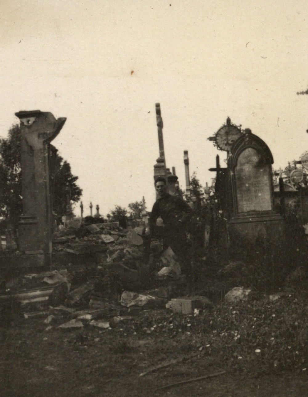 Photo from page 31 of album WWI Photograph Album - Medical Staff &amp; Nurses: Egypt and England