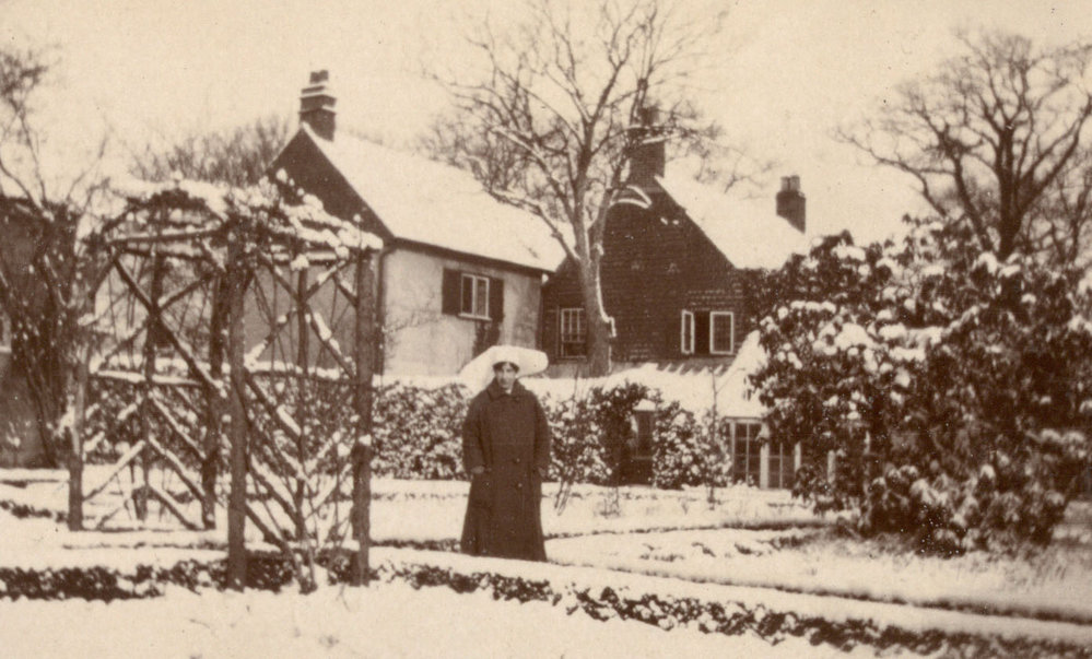 Photo from page 34 of album WWI Photograph Album - Medical Staff &amp; Nurses: Egypt and England