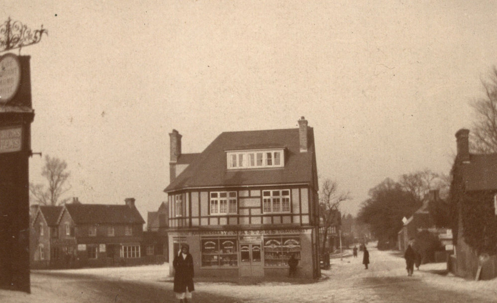 Photo from page 34 of album WWI Photograph Album - Medical Staff &amp; Nurses: Egypt and England