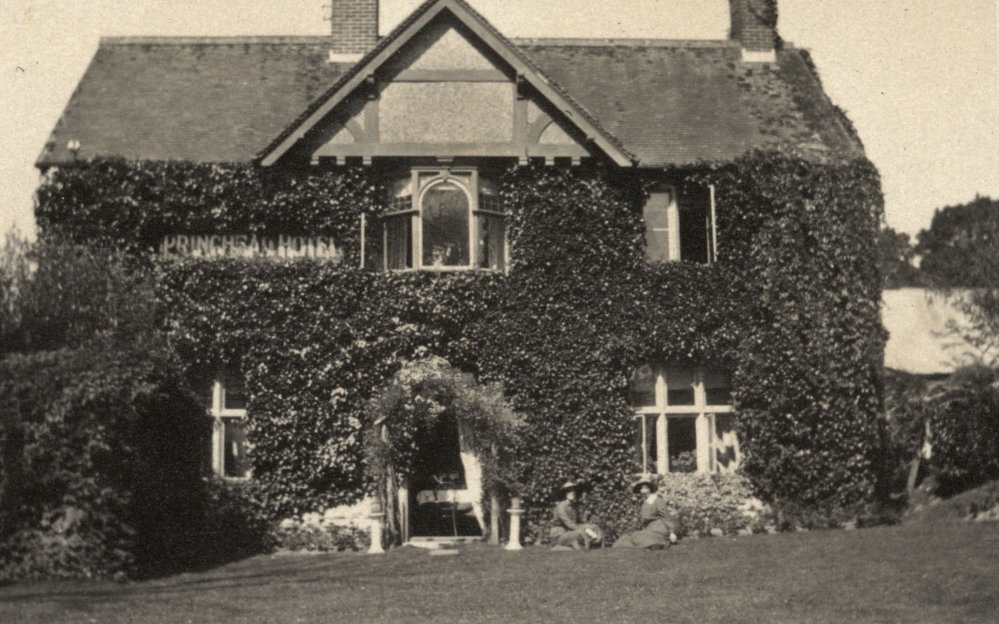 Photo from page 37 of album WWI Photograph Album - Medical Staff &amp; Nurses: Egypt and England