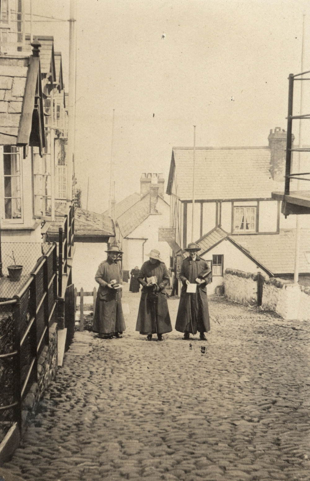 Photo from page 38 of album WWI Photograph Album - Medical Staff &amp; Nurses: Egypt and England