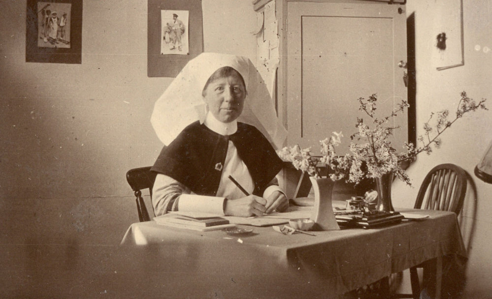 Photo from page 42 of album WWI Photograph Album - Medical Staff &amp; Nurses: Egypt and England