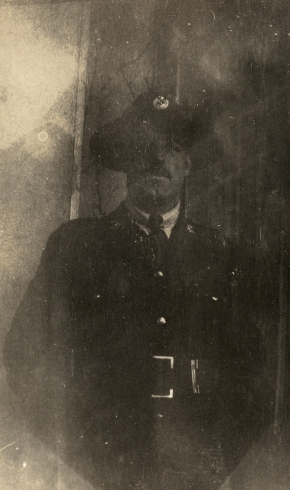 Photo from page 06 of album WWI Photograph Album - England