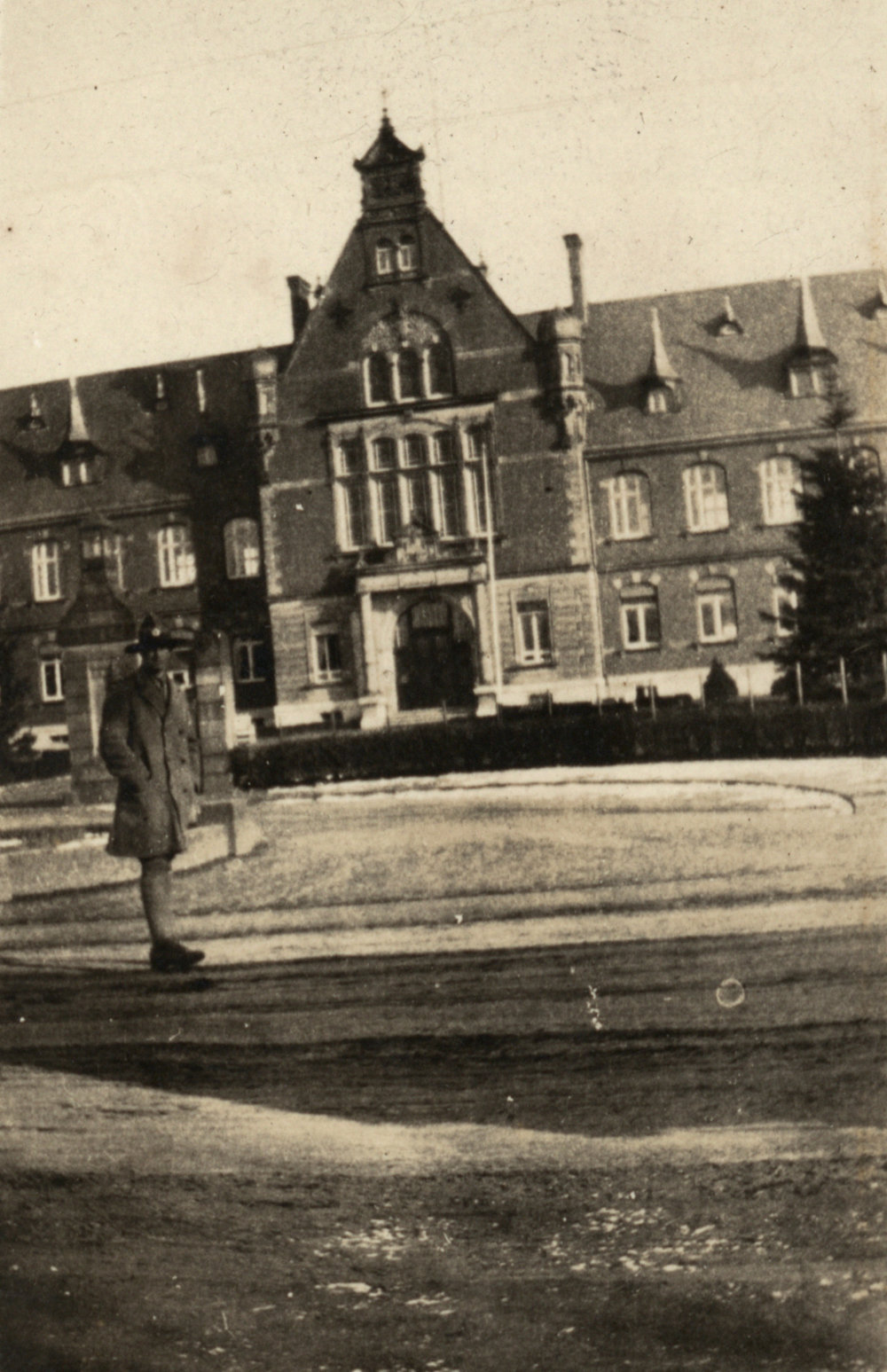 Photo from page 07 of album WWI Photograph Album - England