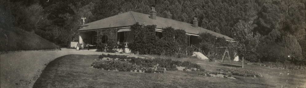 Photo from page 08 of album WWI Photograph Album - Nurses and Medical Staff in New Zealand