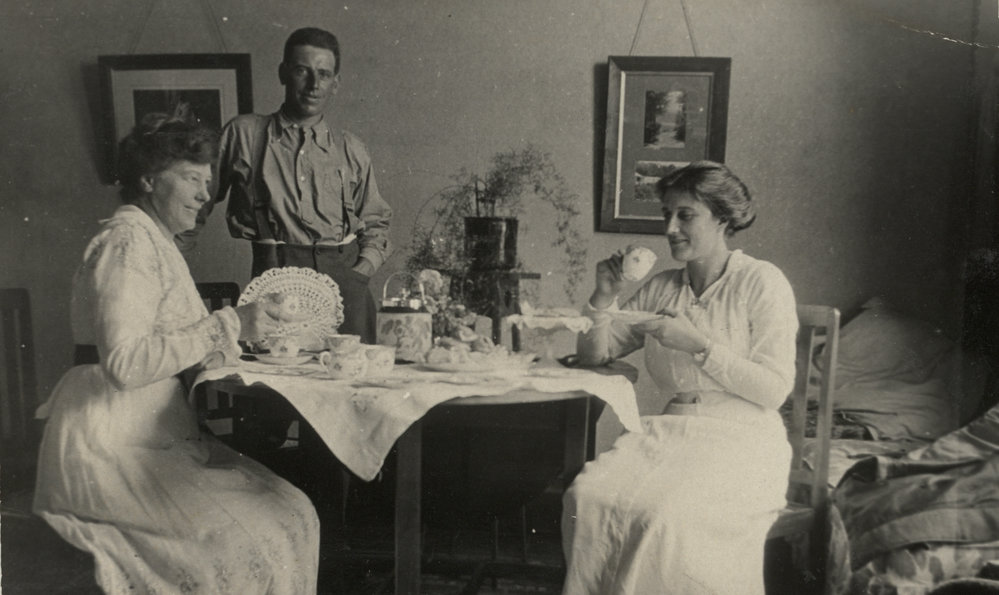 Photo from page 03 of album