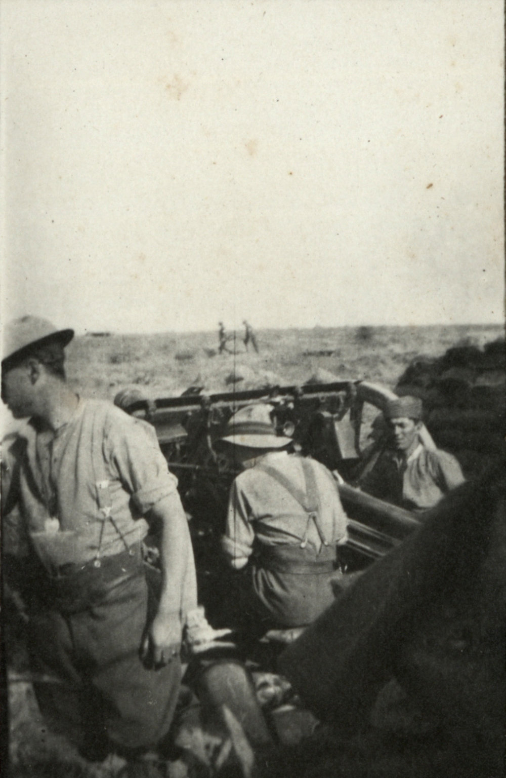 Photo from page 05 of album WWI Photograph Album - Gallipoli, Egypt, Western Front and England.