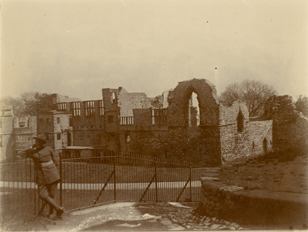 Photo from page 04 of album WWI Photograph Album - England