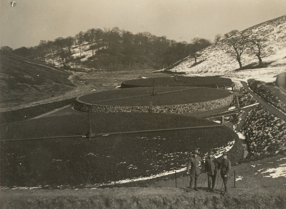 Photo from page 08 of album WWI Photograph Album - England.