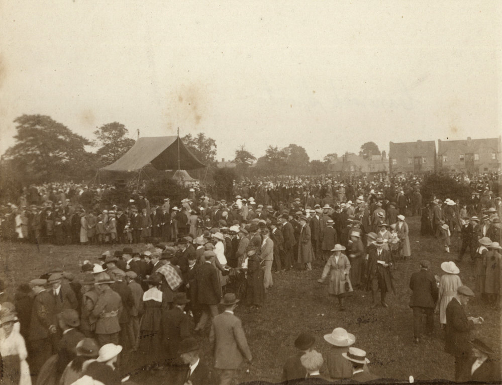 Photo from page 09 of album WWI Photograph Album - England