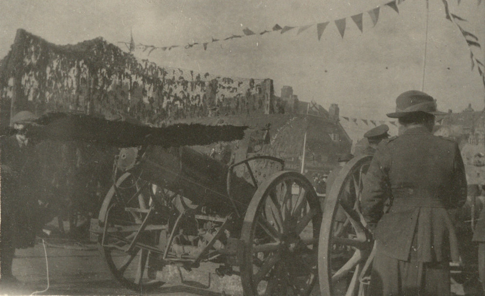 Photo from page 03 of album WWI Photograph Album - England