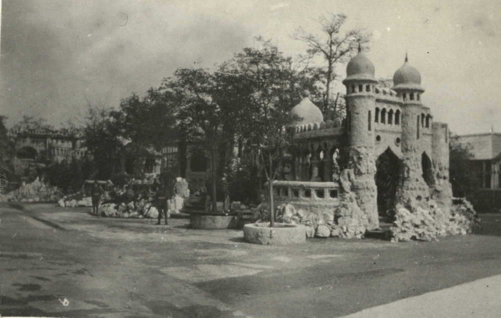 Photo from page 07 of album WWI Photograph Album - England